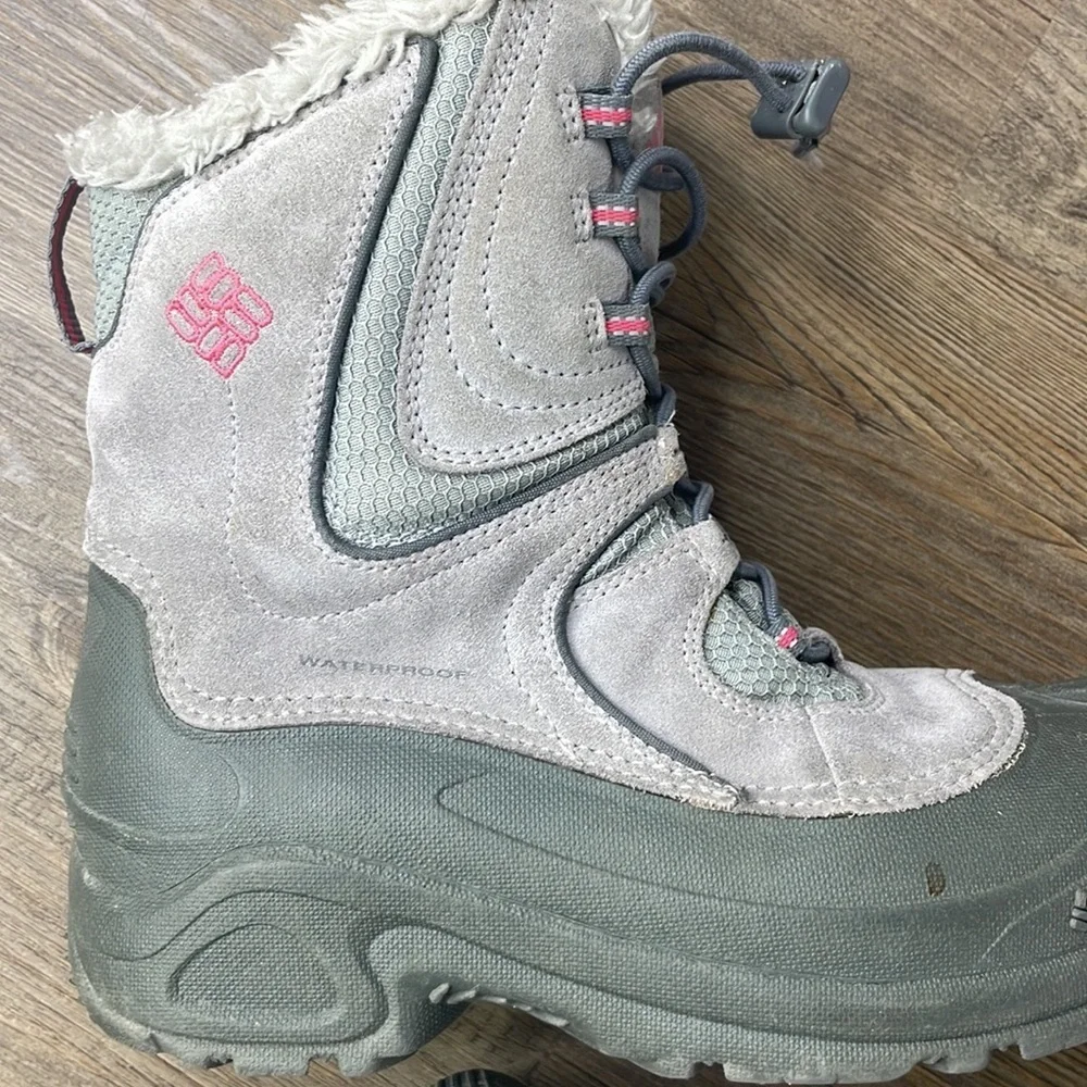 Columbia Girls 100 Grams Waterproof Winter Snow Boots, Grey Pink, size 6